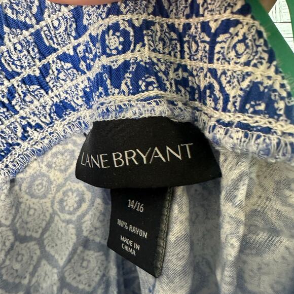 Lane Bryant blue & white shorts stretchy pull up pockets coastal boho plus size - Picture 4 of 10